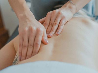 Le Discipline olistiche: Il Chiropratico, il kinesiologo e l&rsquo;osteopata